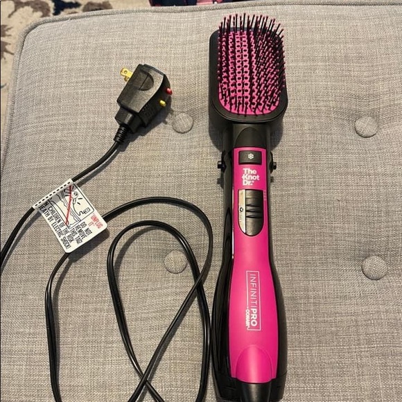 Palettes! NEW! Tarte, naked, violet Voss! + conair knot dr drying brush! - Picture 2 of 3